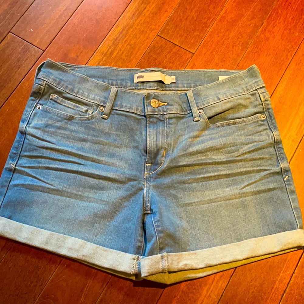 Women’s Levi Denim Shorts